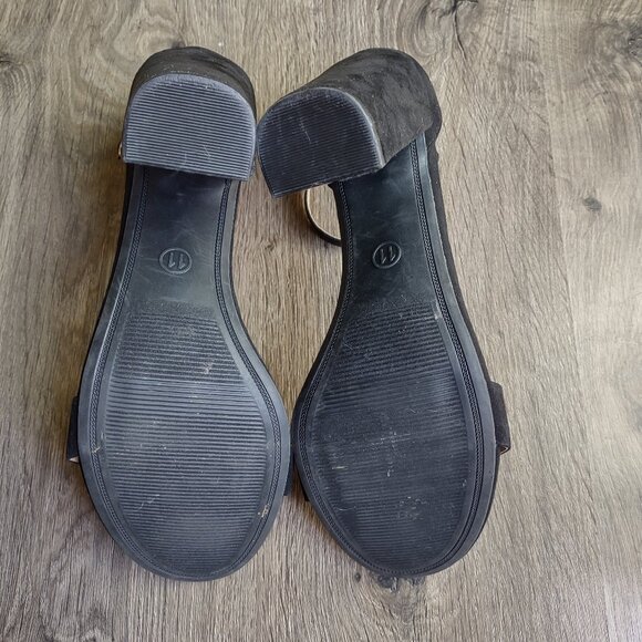 Black block heeled, ankle strap, open toe sandal - Picture 3 of 3